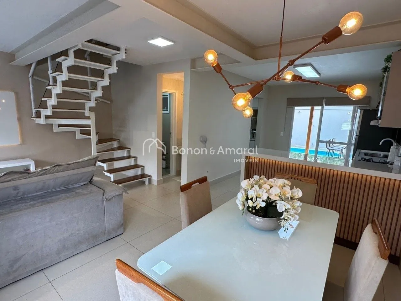 Foto do imóvel Linda casa à venda em condomínio de vila em Valinhos/SP em Rua João Alonso, 102 - Jardim Santa Helena, Valinhos - SP