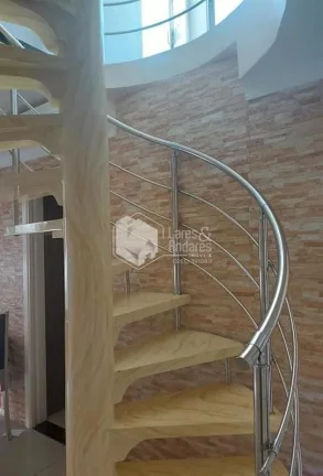 Imagem Apartamento Duplex à venda, 112m² 2 dormitórios com porteira fechada todo mobiliado churrasqueira no quintal 1 vaga Vila Amália (Zona Norte), São Paulo, SP
