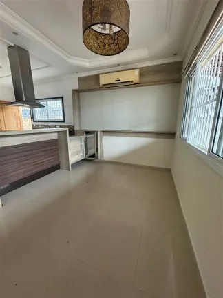 Imagem CASA COM 150 m² - SOLEMAR - PRAIA GRANDE SP