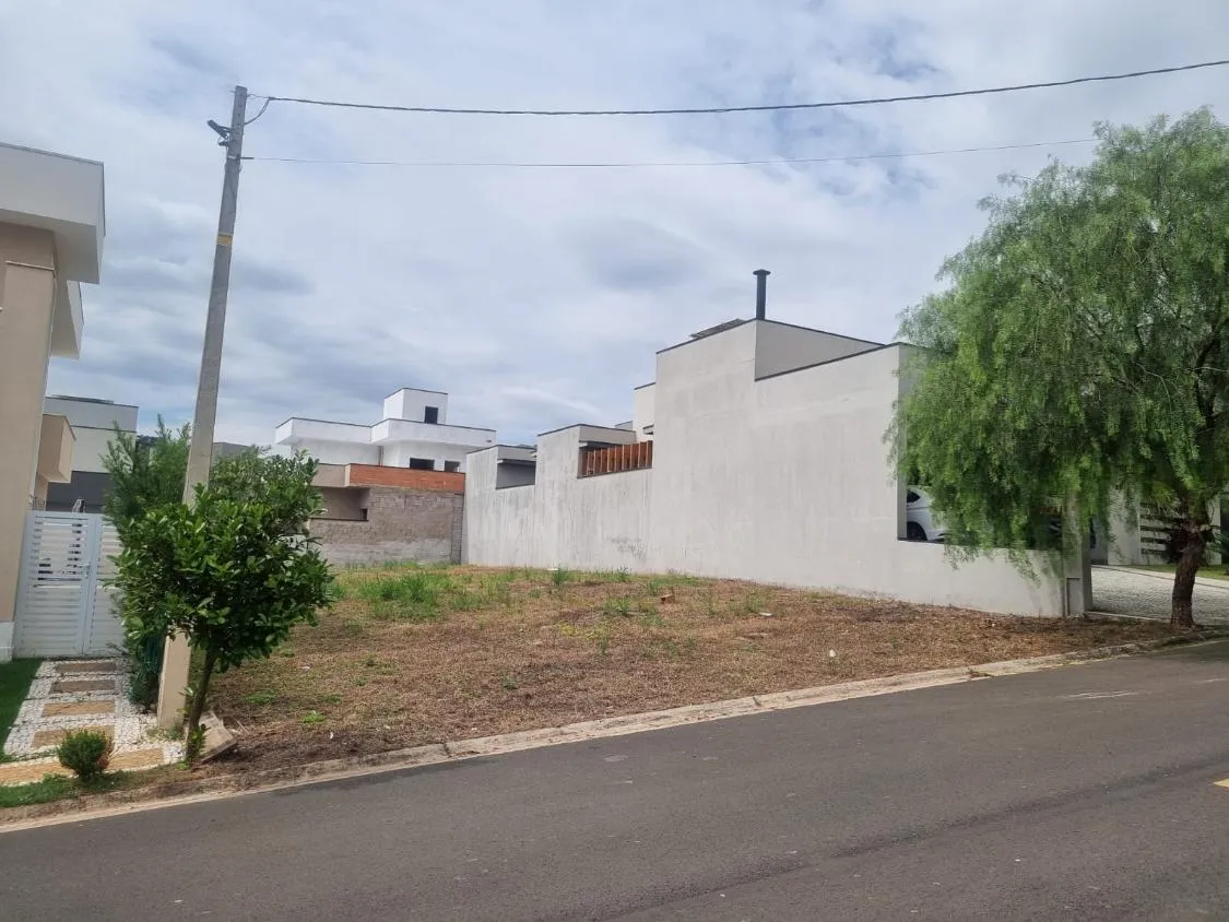 Imagem Oportunidade Imperdível: Lote Exclusivo em Condomínio Vila do Sol em Valinhos