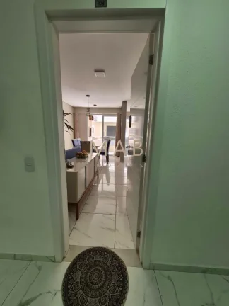 Imagem Imperdível! Apartamento à venda em Ingleses Norte, Florianópolis-SC: 2 quartos, 1 suíte, 1 sala, 2 banheiros, 2 vagas de garagem.