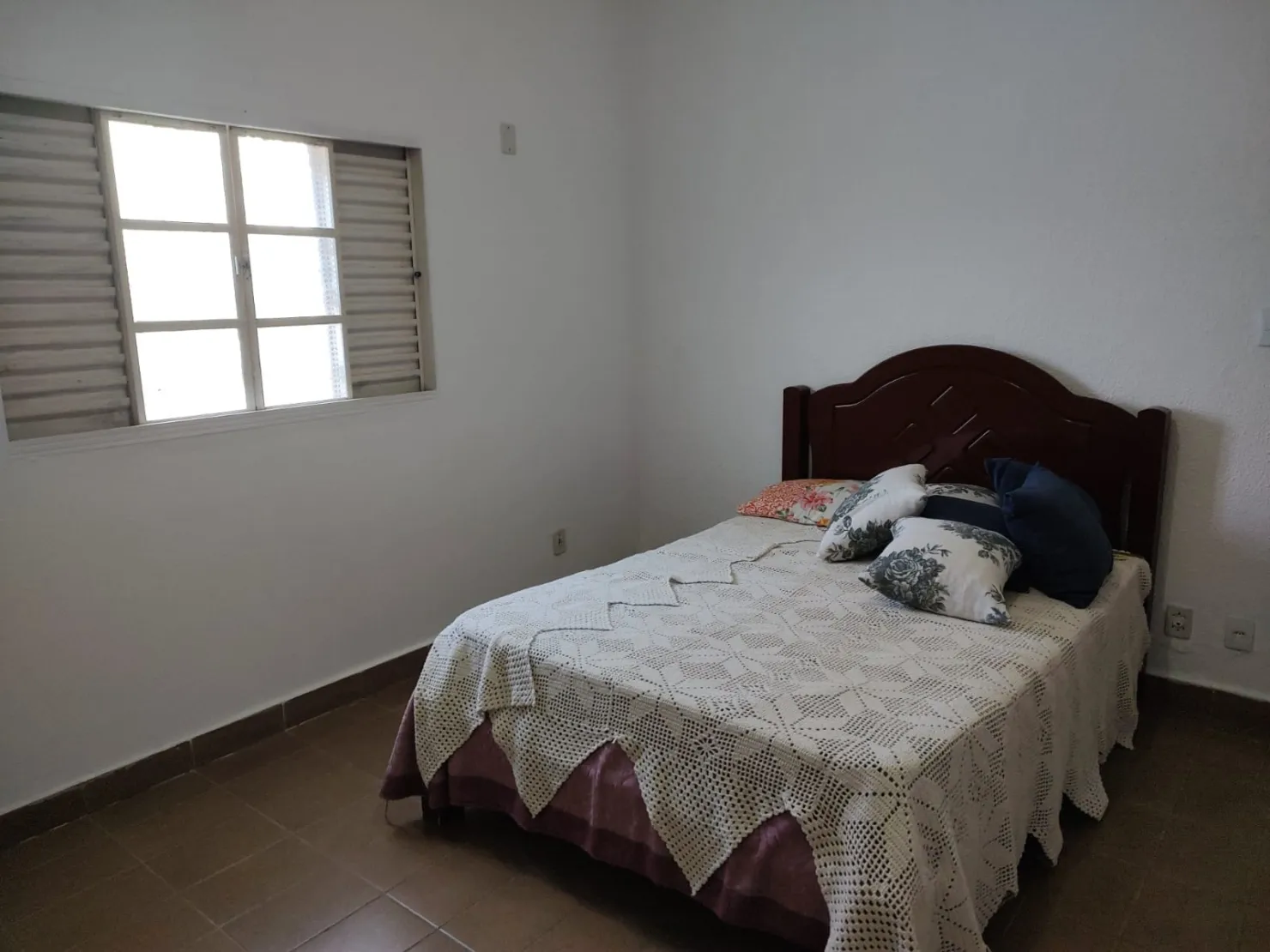 Imagem Casa à venda 2 Quartos, 1 Suite, 2 Vagas, Crispim, Pindamonhangaba - SP