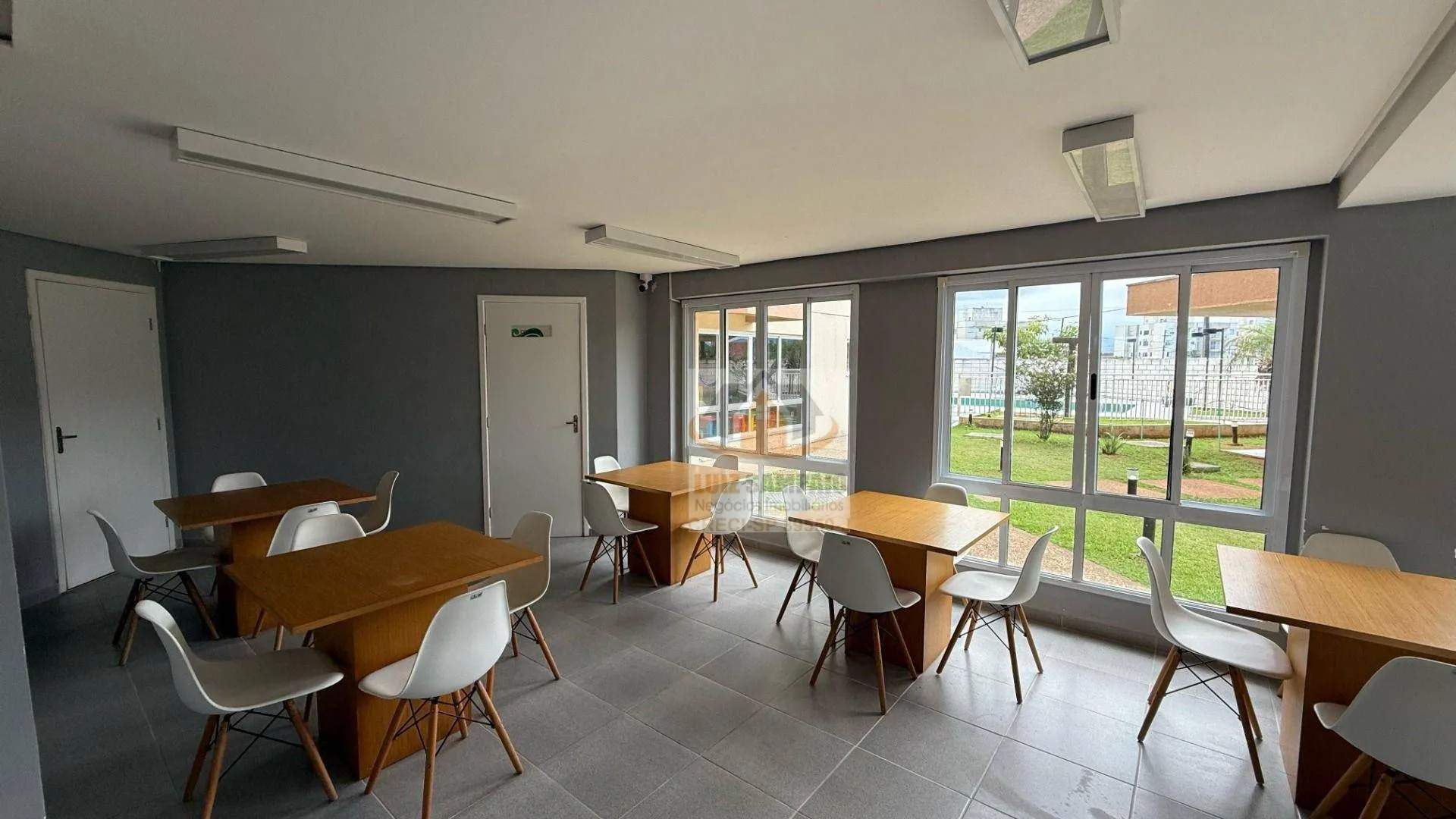 Imagem Apartamento 2 Quartos, Garagem, Elevador, Guapurá