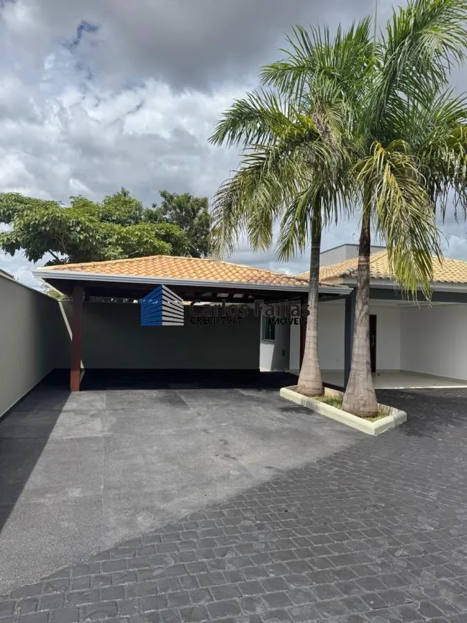 Imagem Casa em Condomínio para Venda em Brasília, Setor Habitacional Tororó (Jardim Botânico), 3 dormitórios, 1 suíte, 3 banheiros, 4 vagas