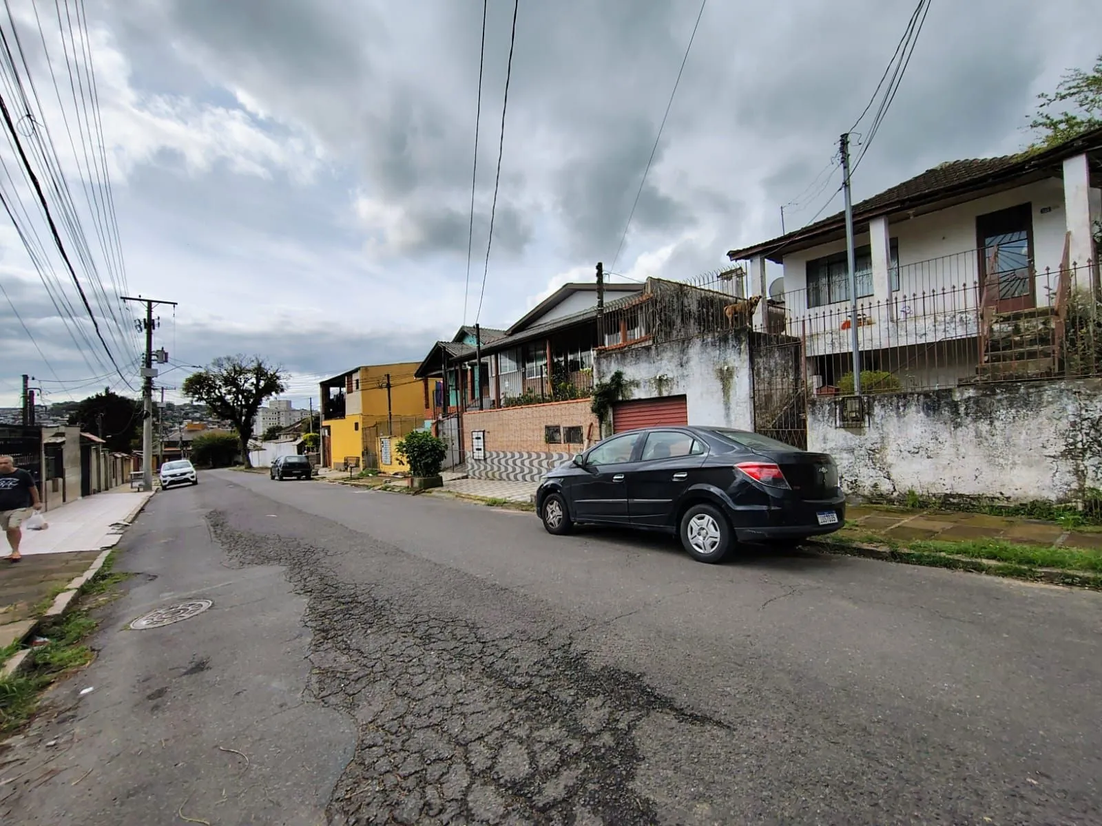 Imagem Casa 3 dormitórios e 3 vagas de garagem.