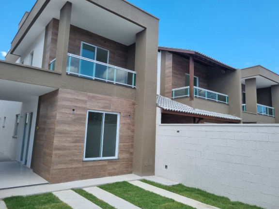 Imagem Casa com 3 Quartos à Venda, 106 m² em Centro - Eusébio