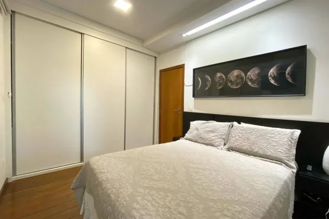 Imagem APARTAMENTO COM 03 QUARTOS, SUITE, 02 VAGAS DE GARAGEM E LAZER!!!!!