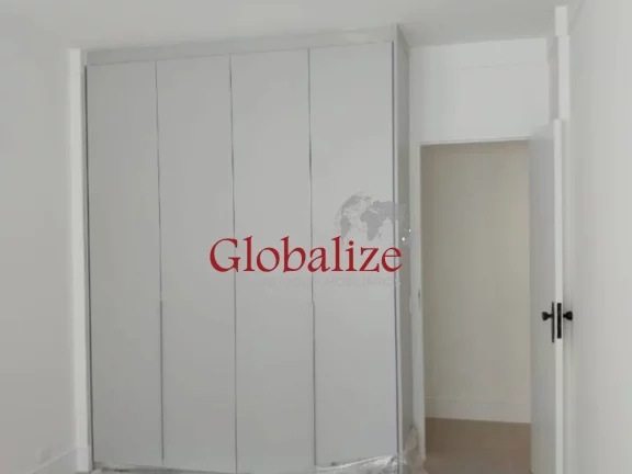 Imagem Apartamento à venda com 110m², 2 quartos, 1 banheiro, vista mar, 1 vaga por R$700.000,00 no Boqueirão em Santos