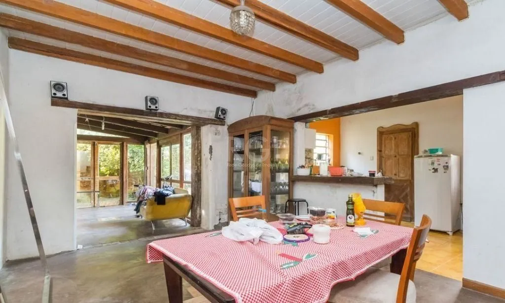 Imagem Casa Para Comprar com 3 quartos e 3 vagas no Rio Branco