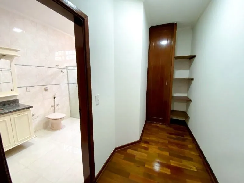 Imagem Casa à venda em Franca, São José, com 4 quartos, 260m2