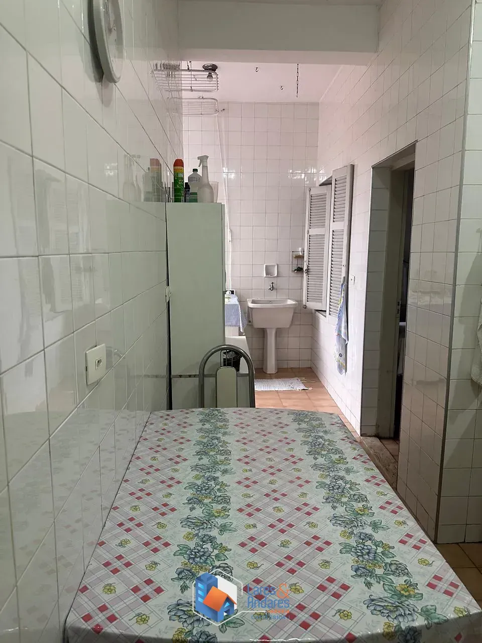 Imagem Sobrado para venda em Mirandópolis com 5 quartos, sendo 1 suíte, 140m²