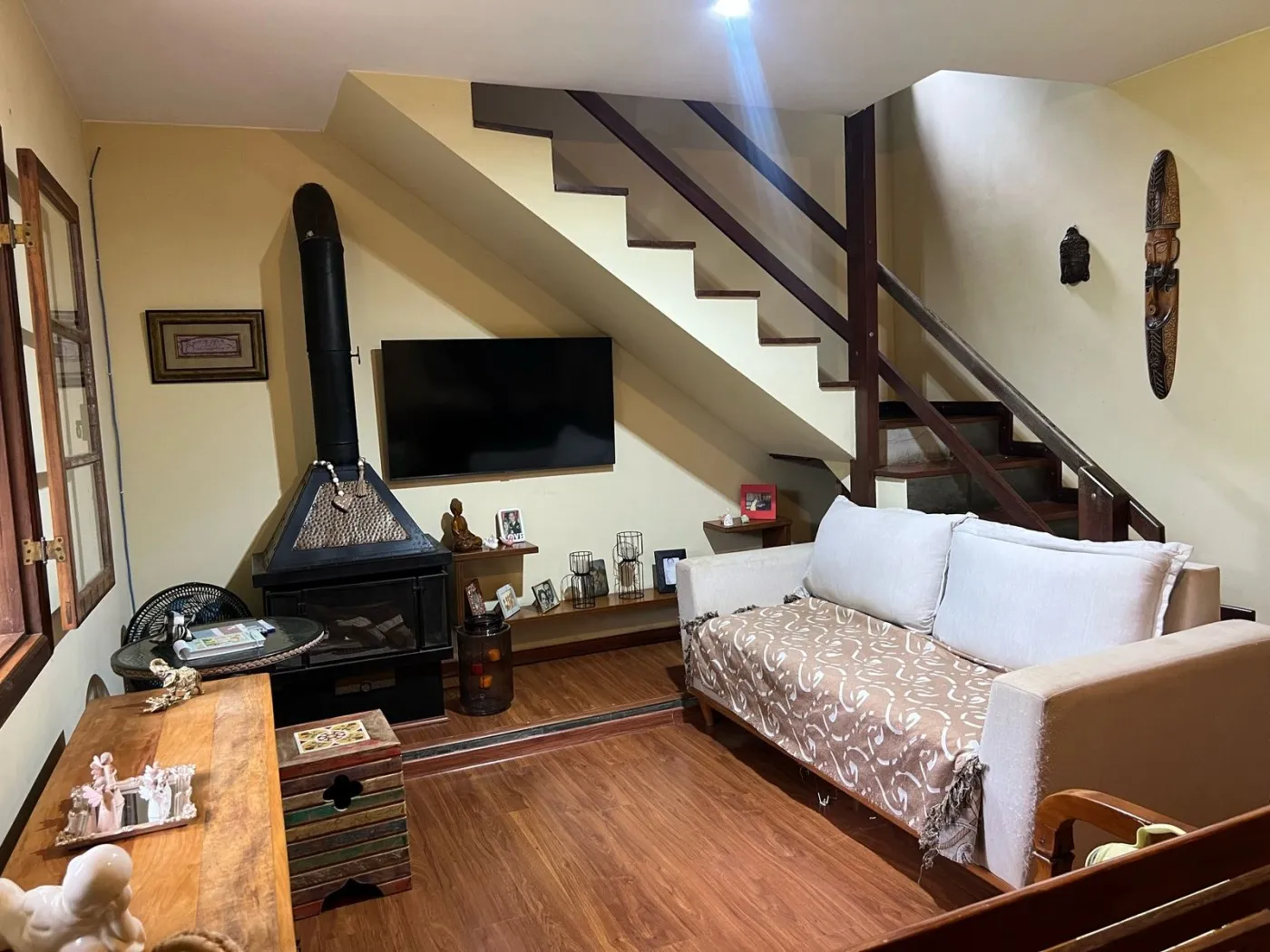 Imagem Casa em Condomínio para Venda em Petrópolis / RJ no bairro Itaipava