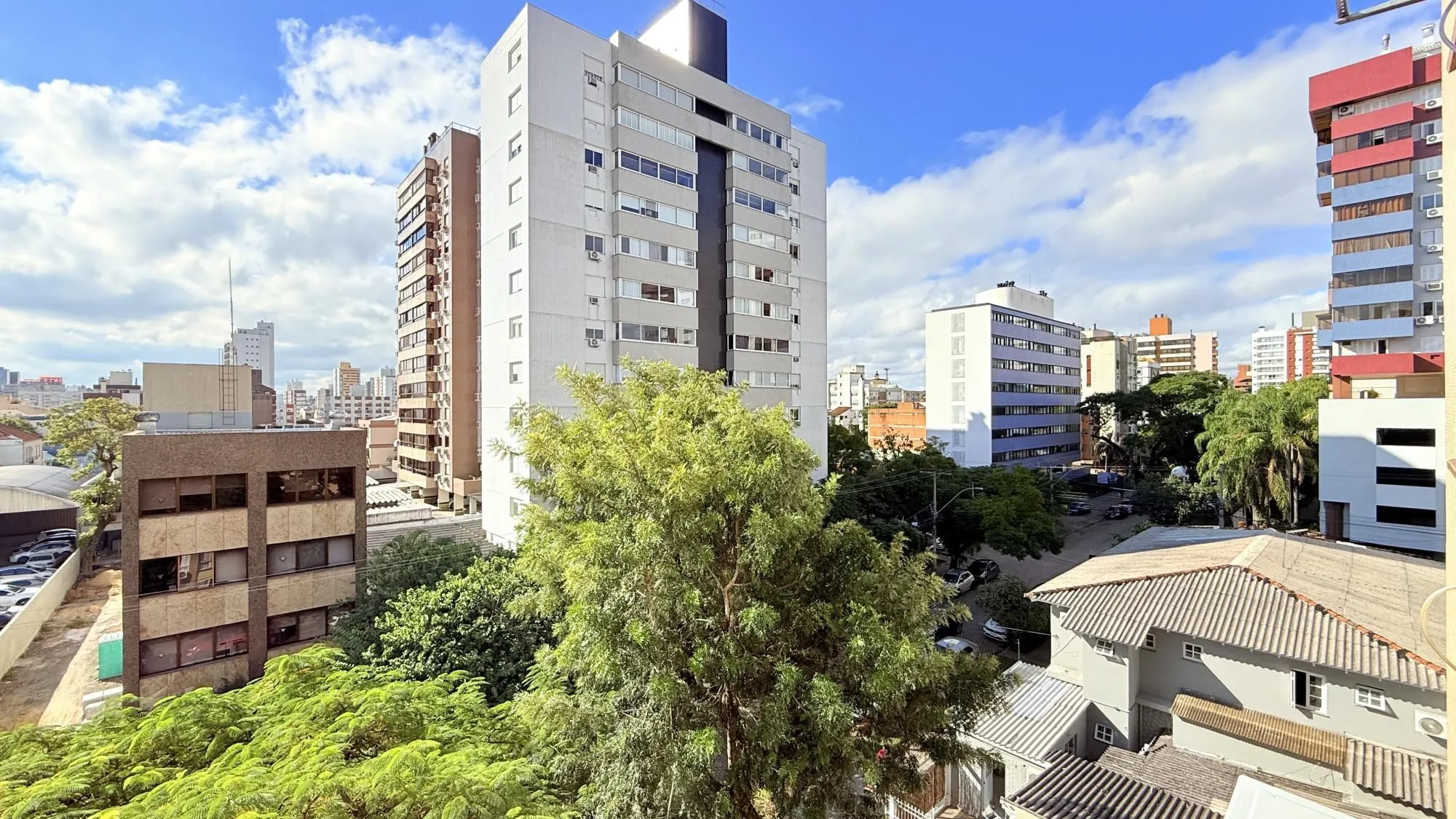 Imagem 3 dormitórios ao Lado do Hospital Mãe de Deus