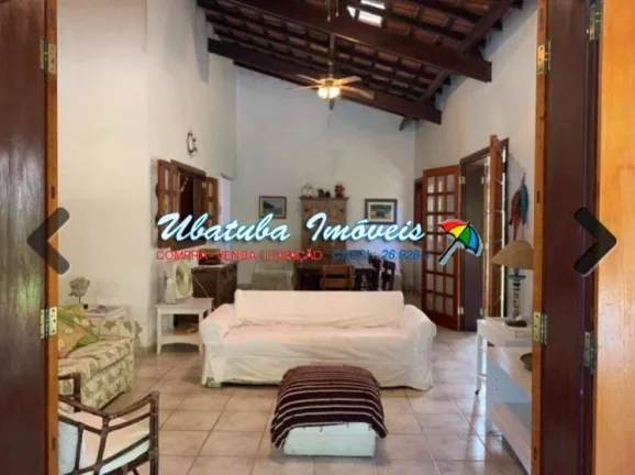 Imagem Casa a 400 metros da praia.