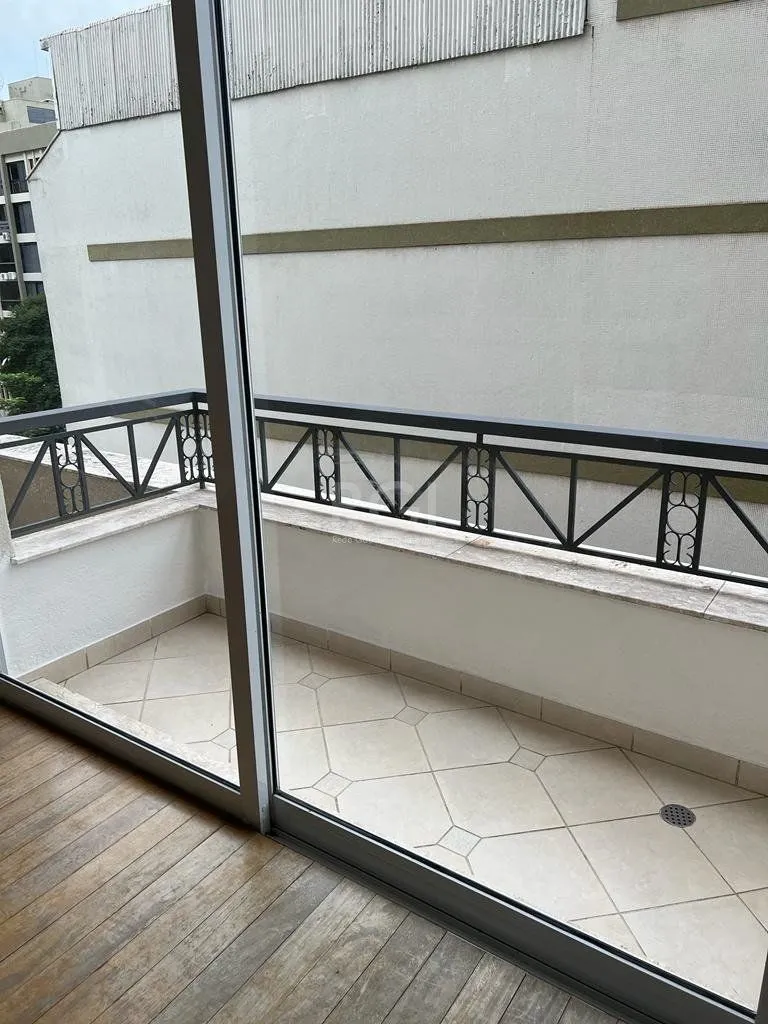 Imagem Loft para Venda - 77.78m², 1 dormitório, sendo 1 suites, 2 vagas - Moinhos de Vento
