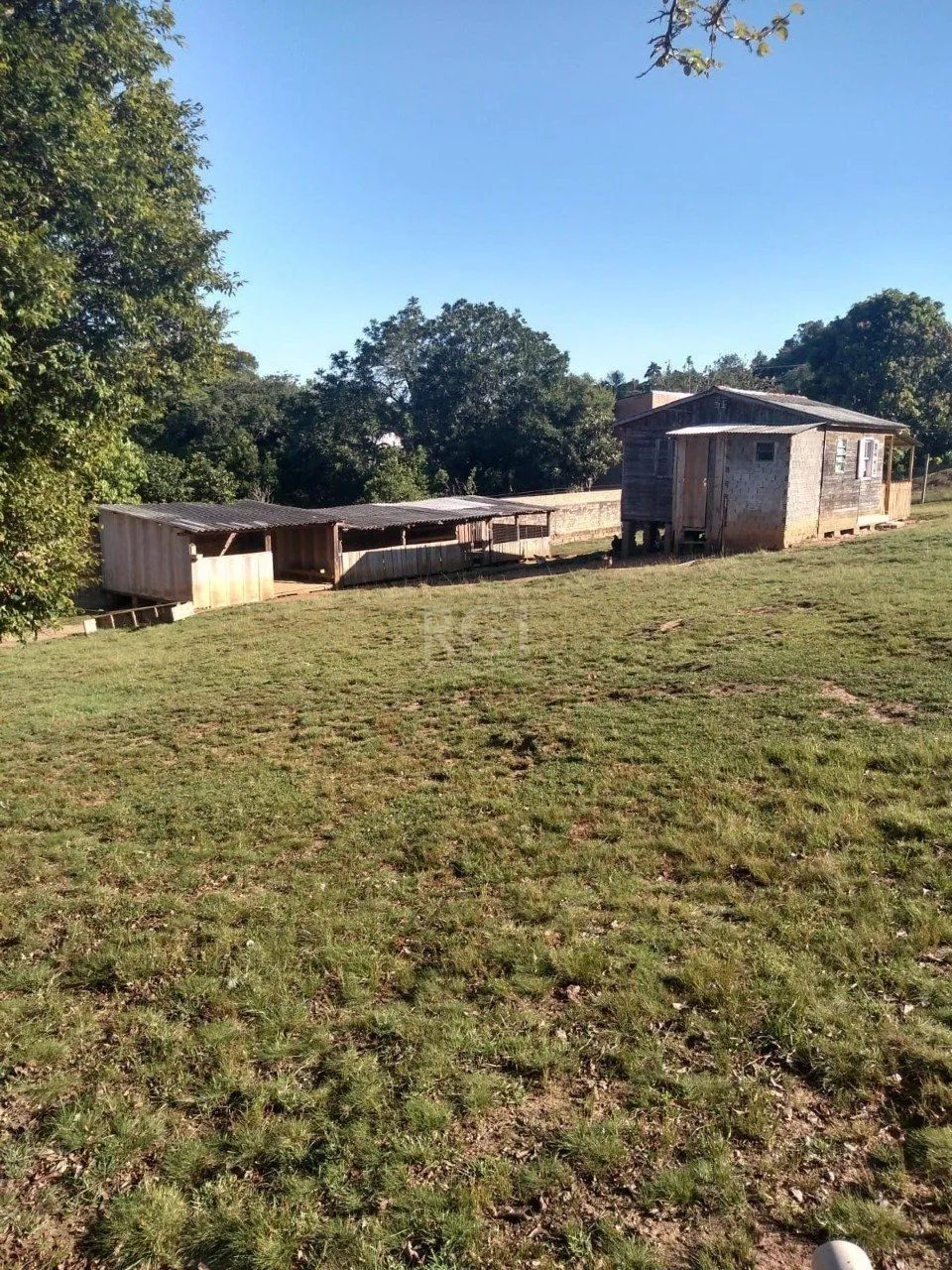Imagem Sítio para Venda - 500m², 2 dormitórios, Krahe