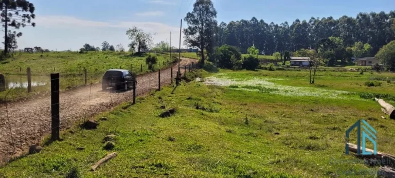 Imagem Chácara a venda 12.1 hectares, 02 casas e barracão, na água amarela em Chapecó - SC