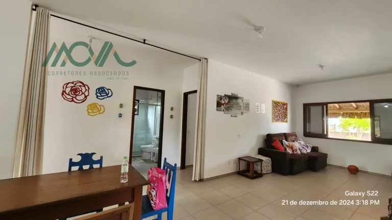 Imagem Casa à Venda em Itapoá SC, 3 Dormitórios, Próxima à Praia e Comércio Local