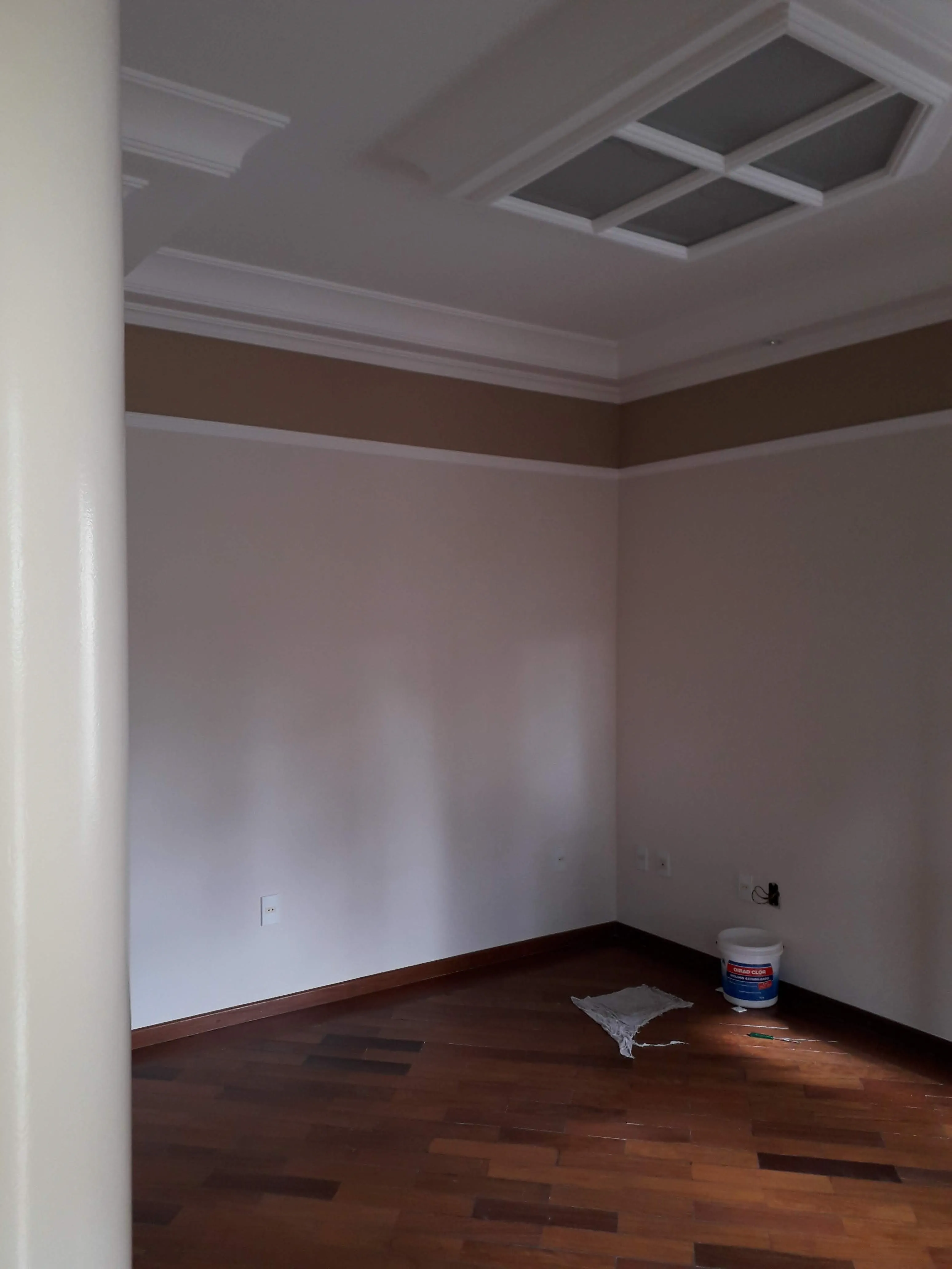 Imagem Linda Casa no Condomínio Ibiti do Paço com 348m².