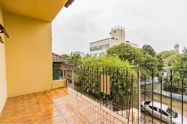 Imagem Casa para venda no bairro Vila Ipiranga em Porto Alegre