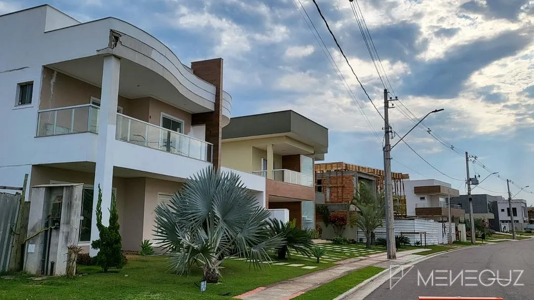 Imagem Terreno a venda no condomínio Jardins de Veneza em Vila Velha