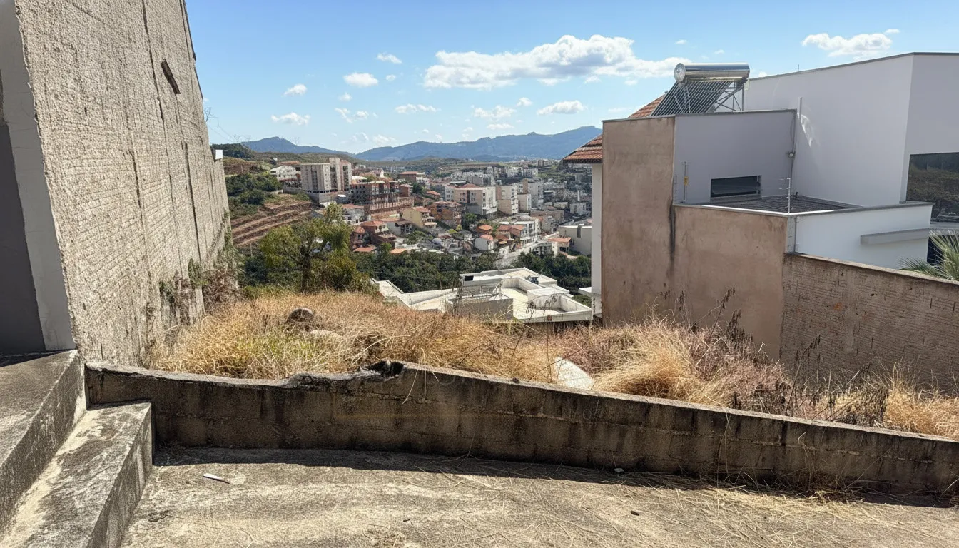 Imagem Terreno 250 m² à venda em Jardim Bandeirantes, Poços de Caldas