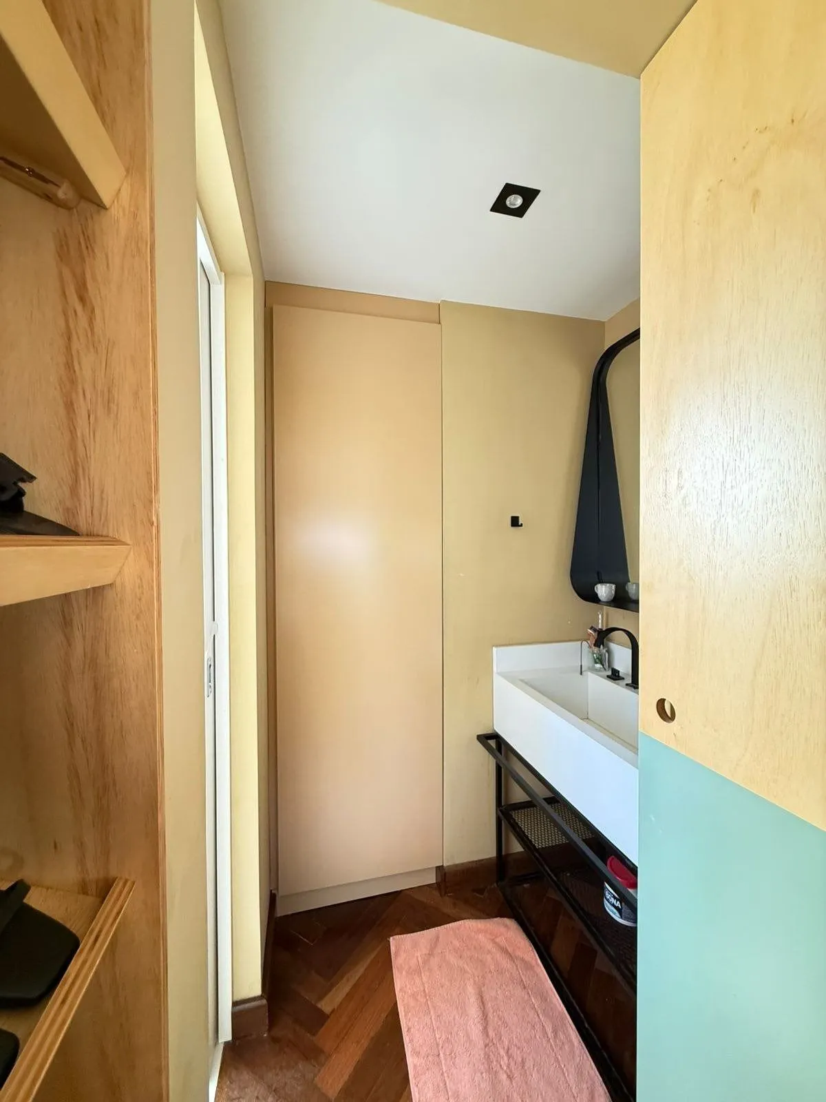 Imagem Apartamento com 2 dormitórios, suíte e churrasqueira.