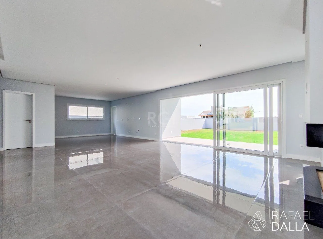 Imagem Casa Condominio para Venda - 293.86m², 4 dormitórios, sendo 4 suites, 3 vagas - Alphaville