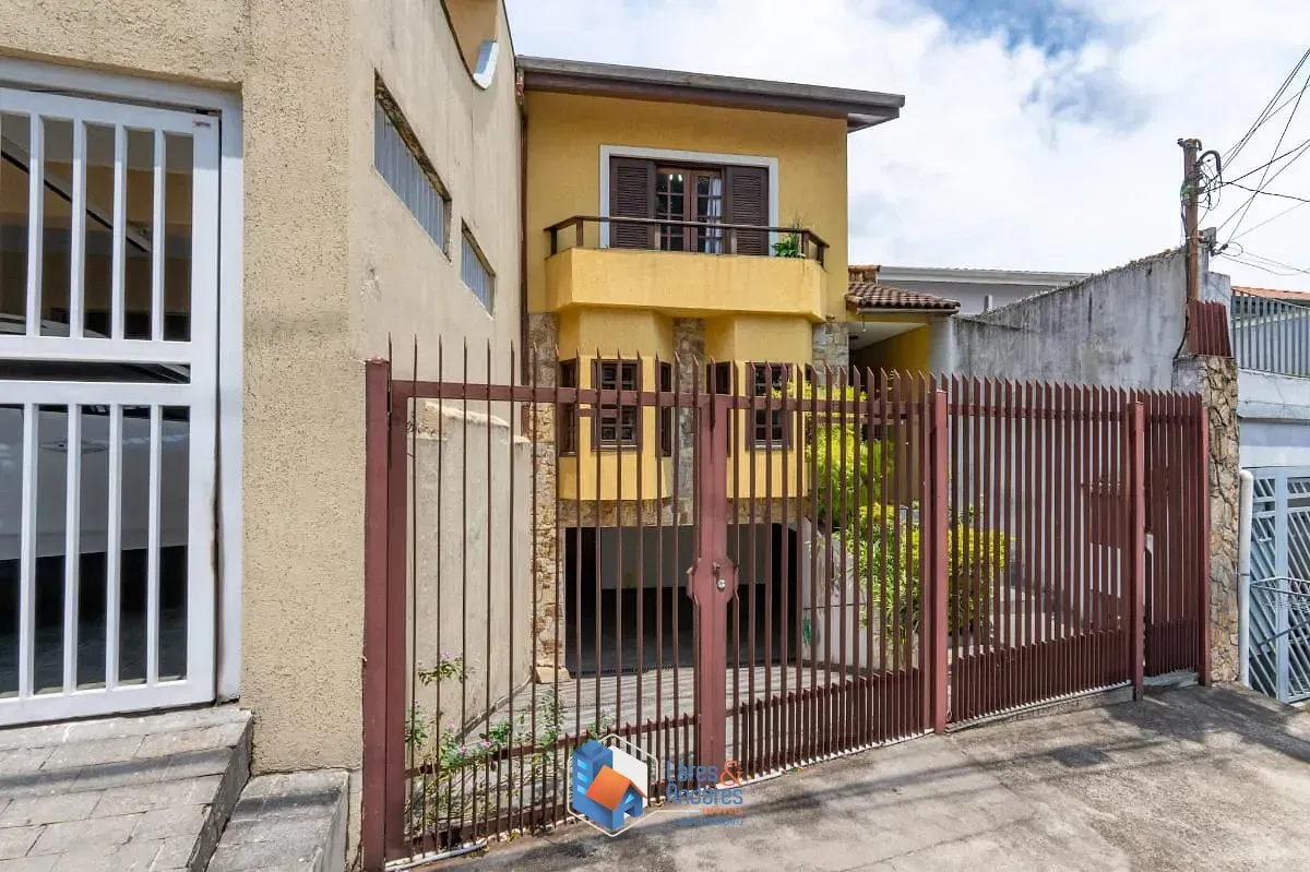 Imagem Sobrado para venda em Alto da Lapa com 3 quartos, sendo 1 suíte, 191m²