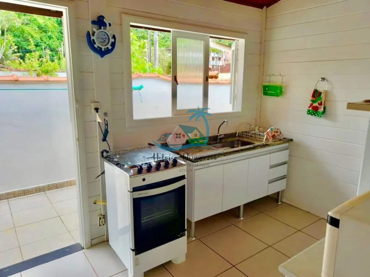 Imagem Excelente casa à venda na Praia das Toninhas em Ubatuba - a 250m do mar