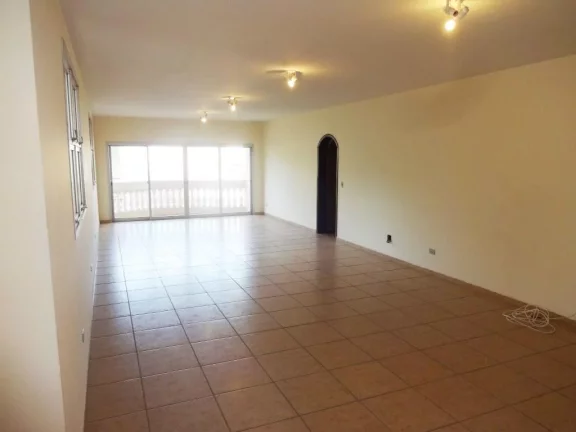 Imagem Apartamento amplo muito bem localizado no Centro com excelente estrutura, com 3 quartos, todos com a...