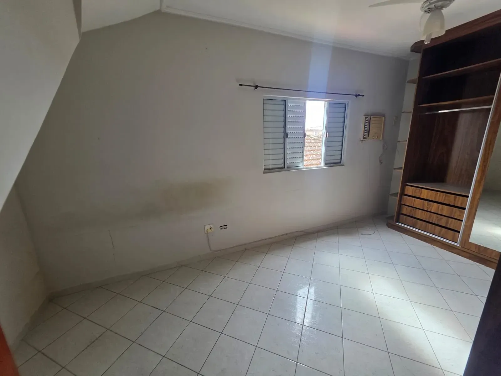 Imagem Casa de Condomínio com 2 Quartos à Venda, 103 m² em Vila Cascatinha - São Vicente