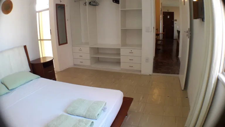 Imagem Apartamento com 3 Quartos para Temporada, 117 m² em Vicente Pinzon - Fortaleza