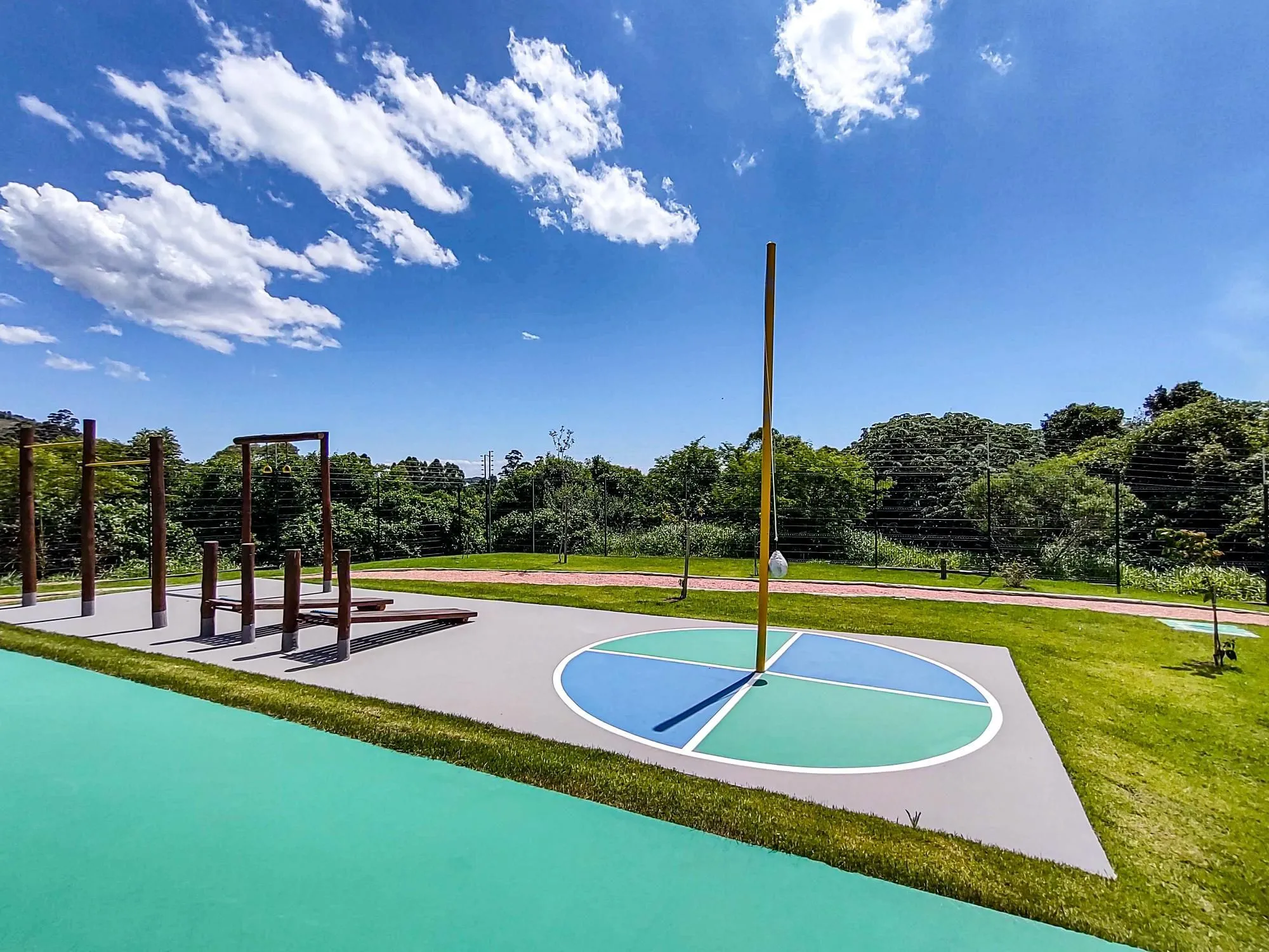 Imagem Casa com 412m², visa maravilhosa, condominio fechado