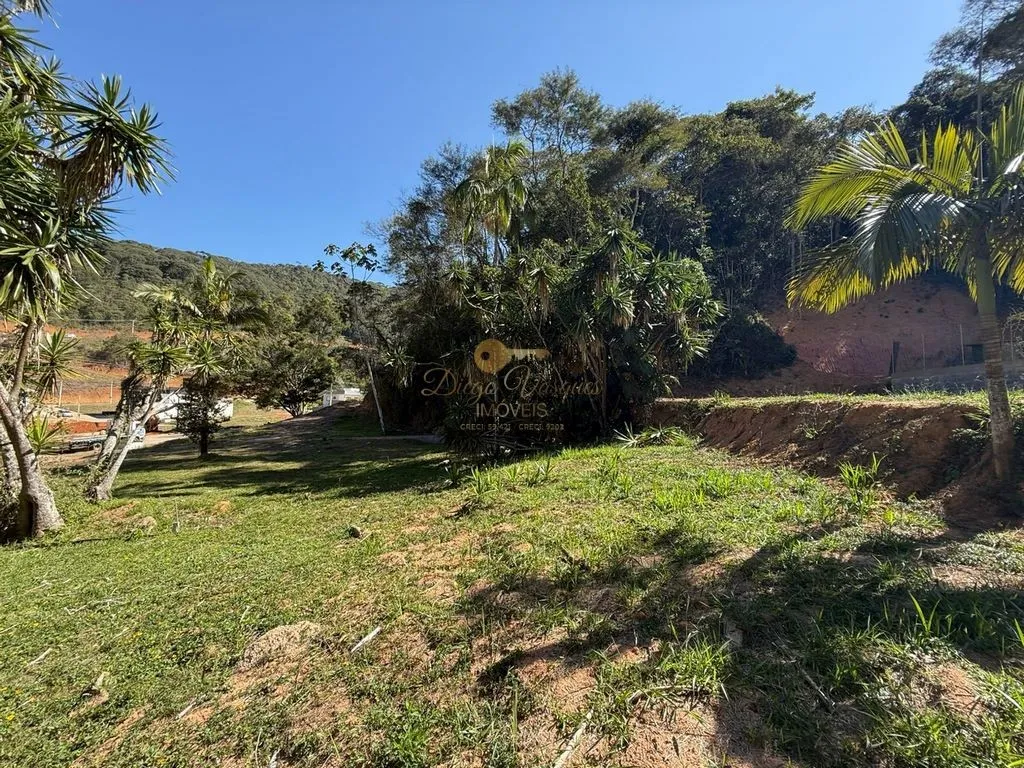 Imagem Terreno em Condomínio para Venda em Teresópolis / RJ no bairro Prata
