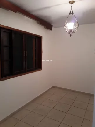 Imagem Casa à venda em São Paulo-SP, Sacomã: 3 quartos, 1 suíte, 2 salas, 2 banheiros, 3 vagas de garagem, 300m².