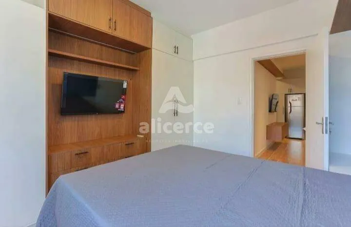 Imagem Apartamento de 1 dormitório no Centro de Florianópolis - Excelente oportunidade para morar ou investir.