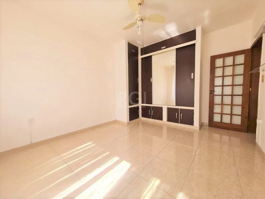 Imagem Apartamento de 3 dormitórios, Bairro Menino Deus
