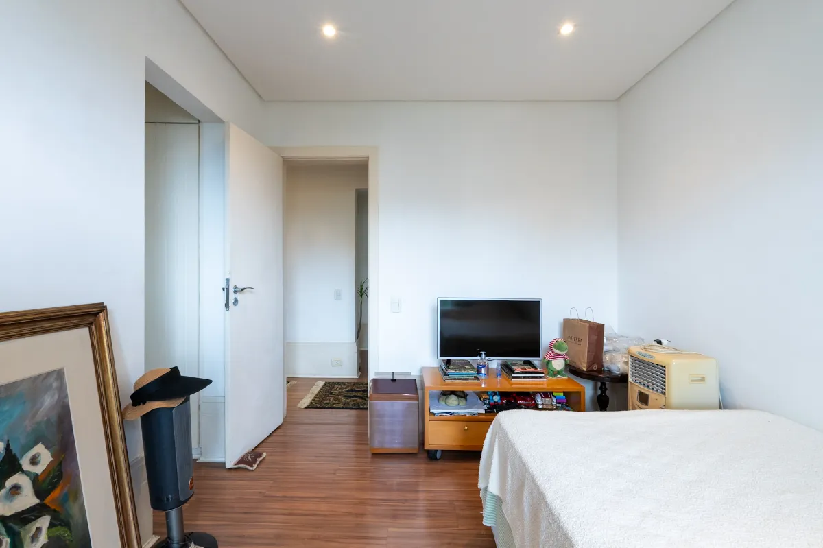 Imagem Apartamento para venda em Vila Andrade com 4 quartos, sendo 2 suítes, 200m2