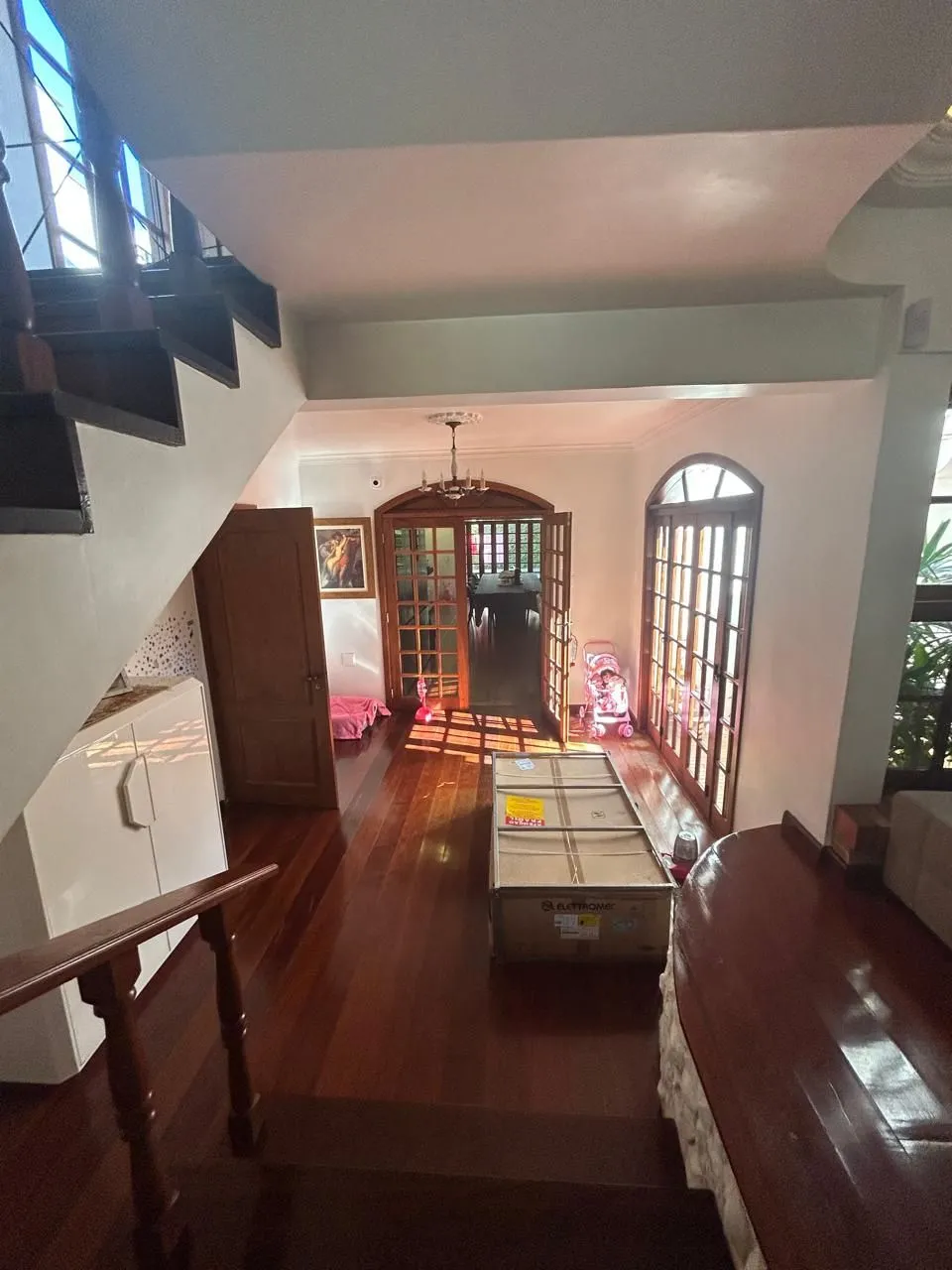 Imagem CASA -4 DORM. -com 2 suítes - 3 BOX- 297,18 m² - MENINO DEUS