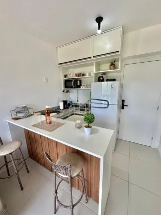 Imagem Excelente apartamento decorado de alto padrão quarto e sala a venda na Barra