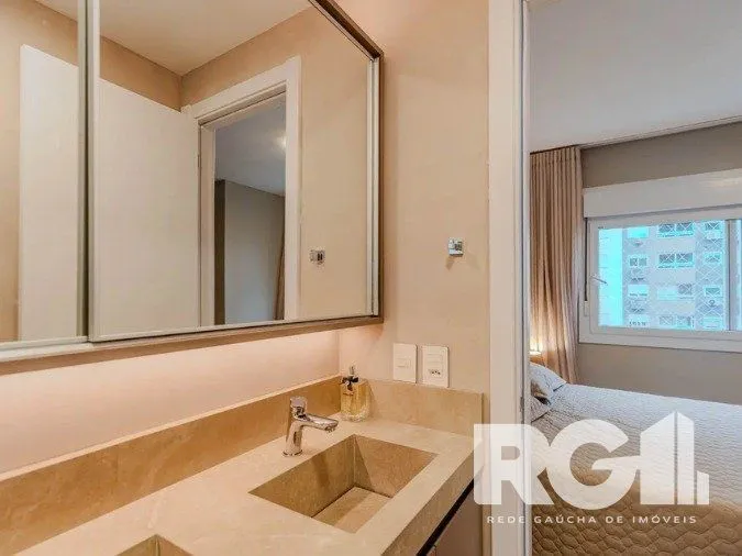 Imagem Apartamento Mobiliado à Venda - 3 Dormitórios, 1 Suíte, 81m², 1 Vaga