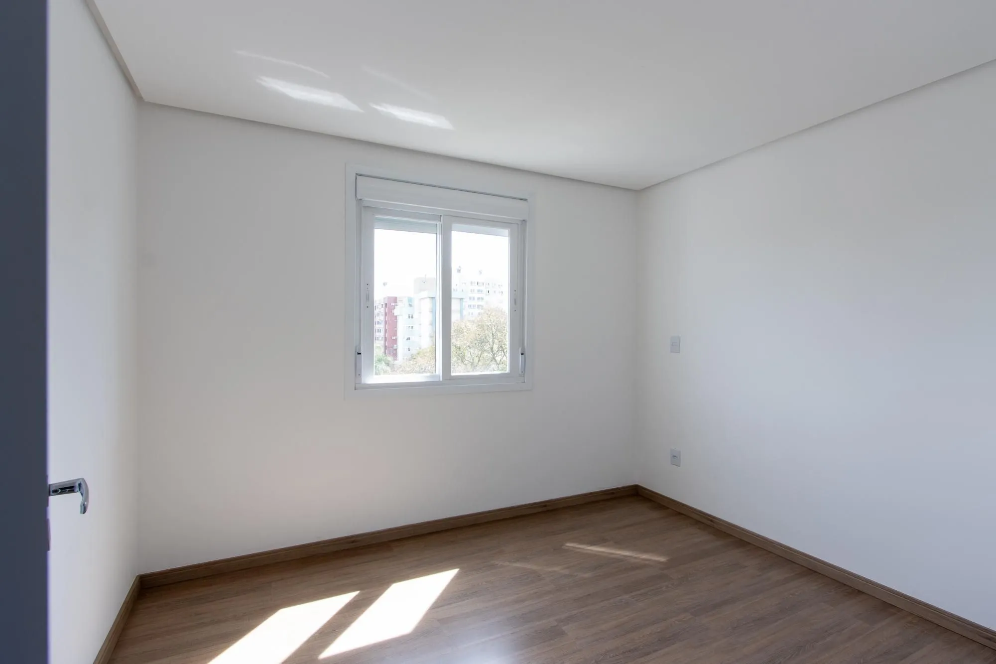 Imagem **Apartamento Novo no Bairro Jardim Botânico, Porto Alegre, RS**