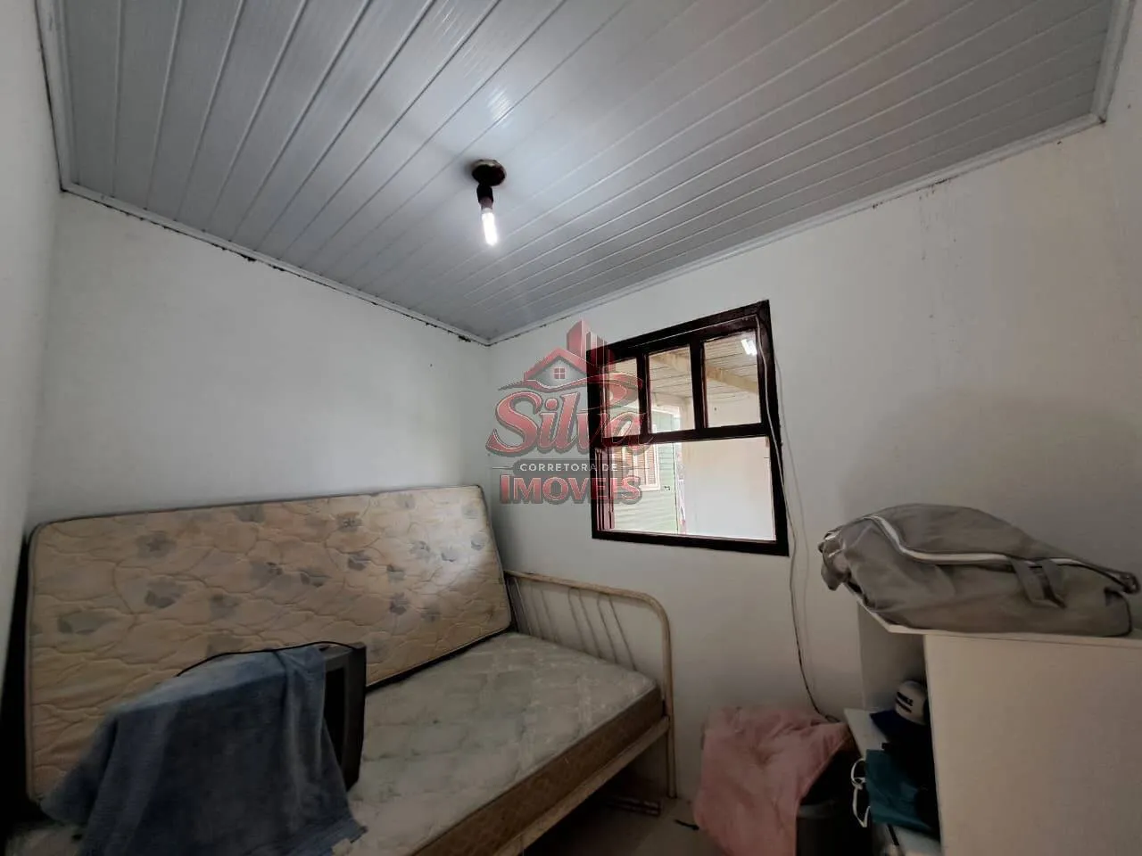 Imagem Terreno com 3 casas em Mariluz