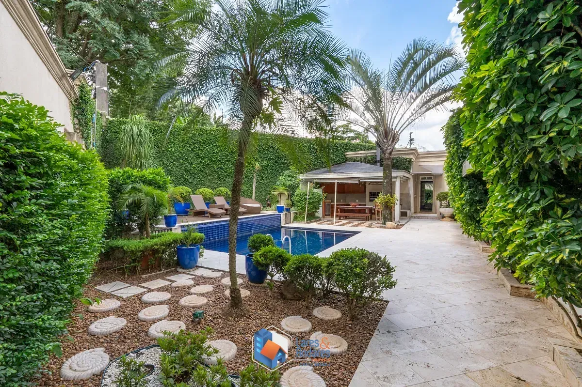 Imagem Casa para venda em Alto de Pinheiros com 5 quartos, sendo 5 suítes, 584m²