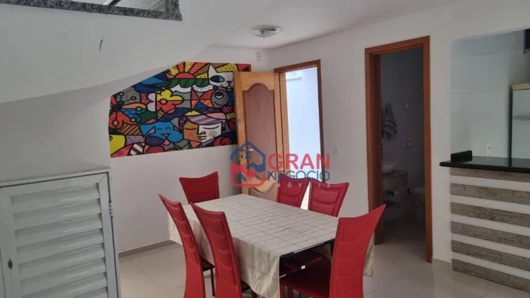 Imagem Sobrado mobiliado com piscina