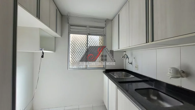 Imagem Apartamento térreo, 02 quartos sendo um suíte, a venda no bairro Portão em Curitiba.