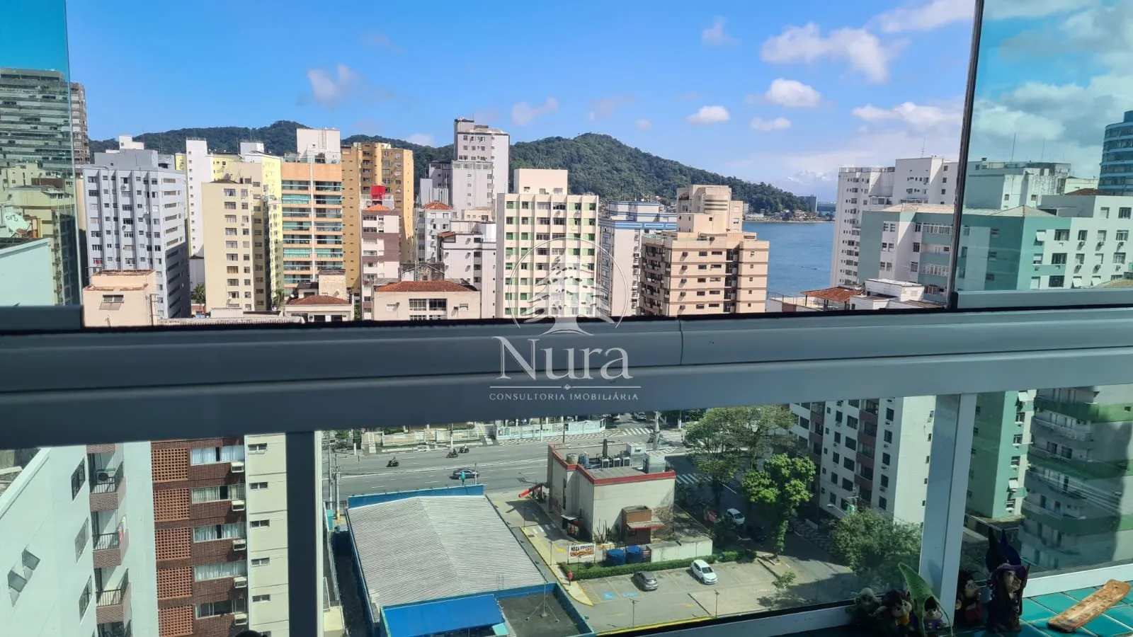 Imagem Apartamento de 2 quartos, 115m² no bairro Itararé, em São Vicente