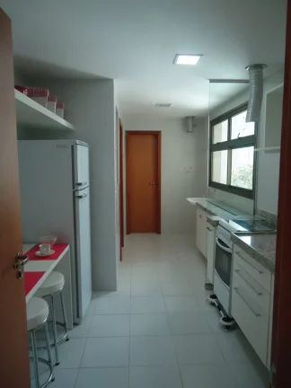 Imagem 3 QUARTOS C/ SUITE + DEPENDÊNCIA COMPLETA NA PRAIA DA COSTA