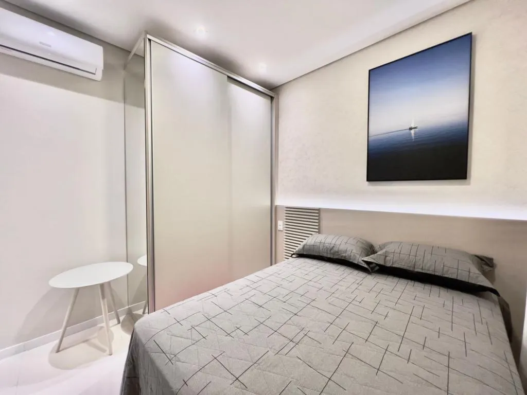 Imagem Apartamento 2 Dormitórios - Bairro Centro